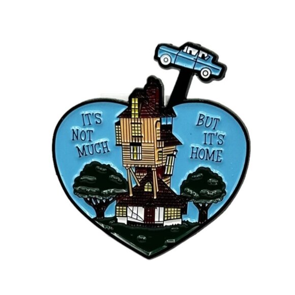 Harry Potter Weasley Its Not Much But Its Home Burrows Devon Heart Enamel Pin - Picture 2 of 6